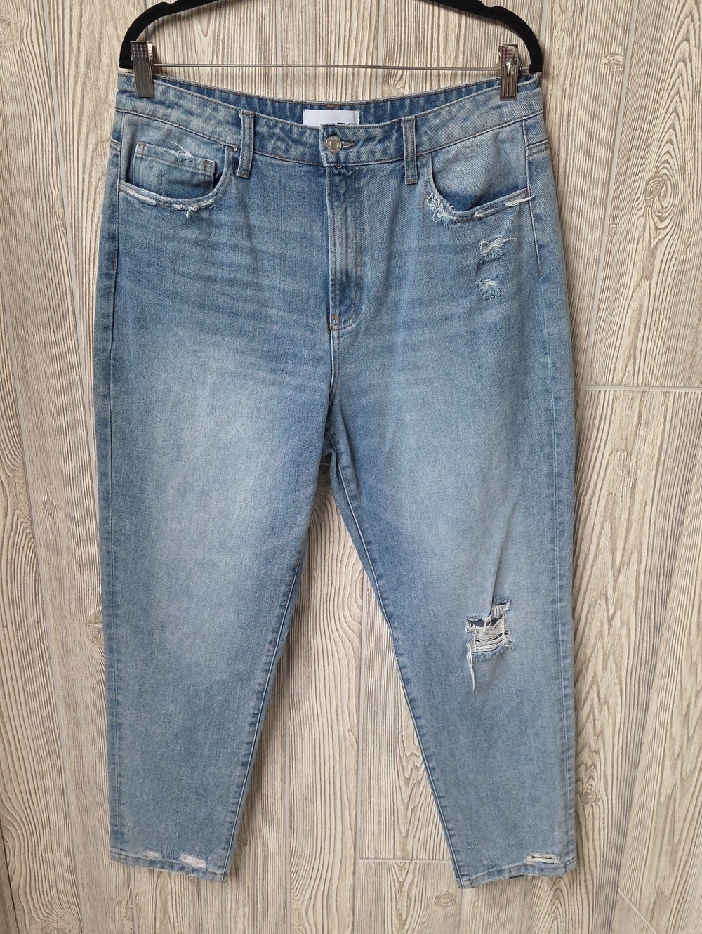 Vervet Distressed High-Rise Mom Jeans Womens Size 31